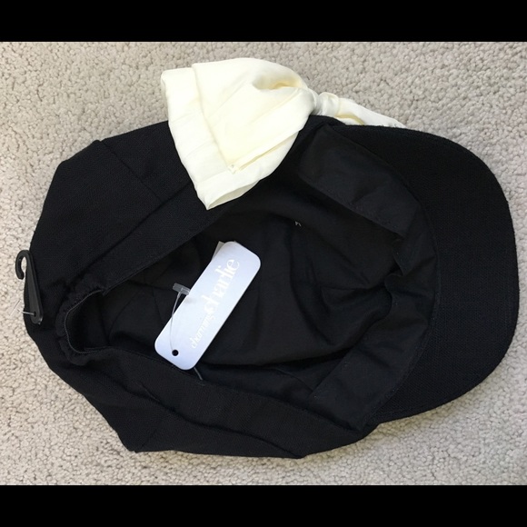 NWT’s Charming Charlie Hat - Picture 2 of 2